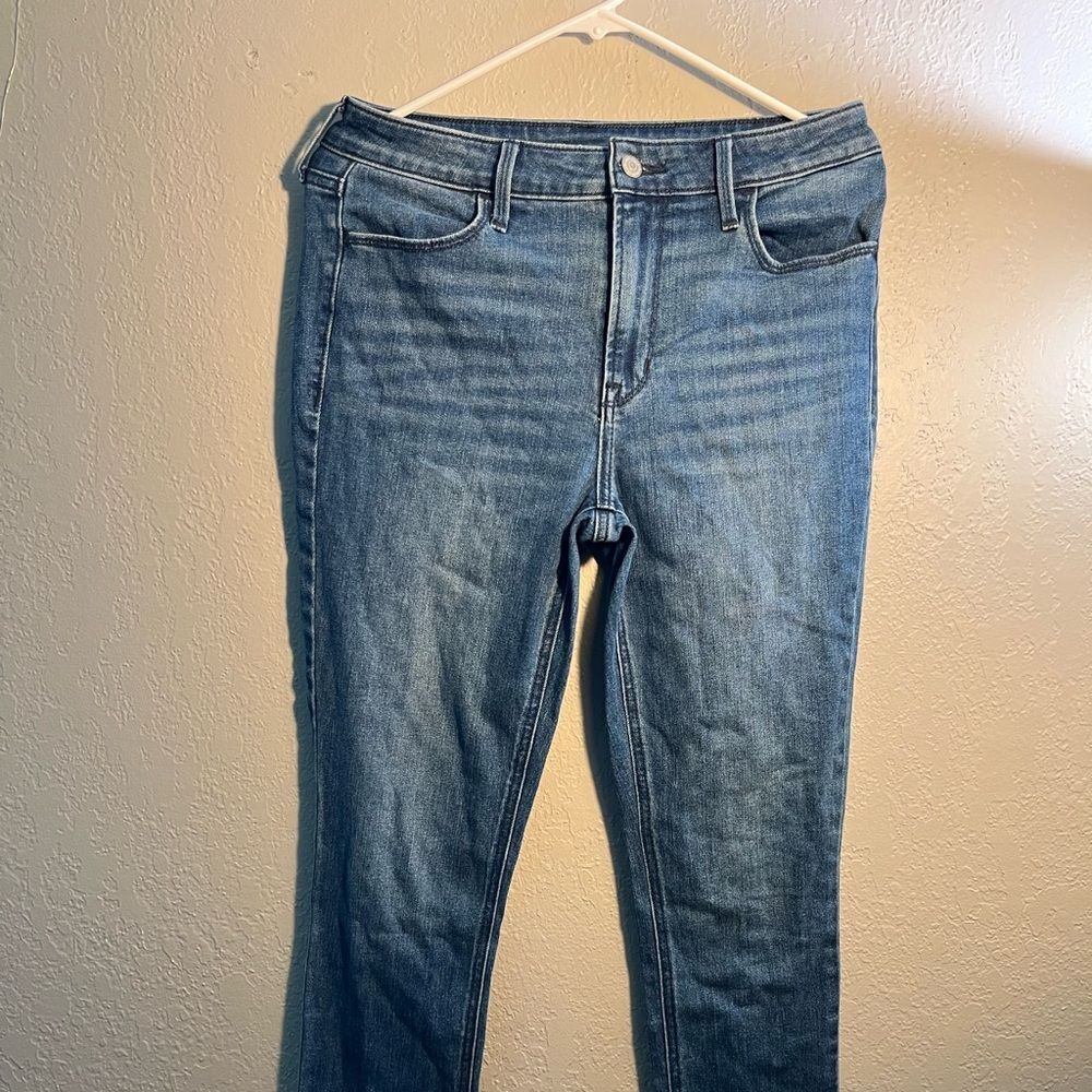 Old Navy Y2K Blue Skinny Jeans Classic Denim Style SZ 8 High-Rise Super Skinny